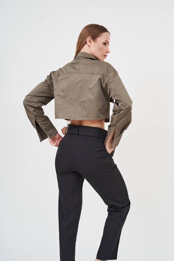 OLIVE CARGO TOP