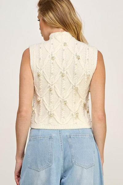 PEARL WHITE CROCET TOP