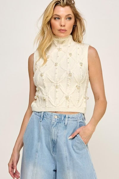 PEARL WHITE CROCET TOP